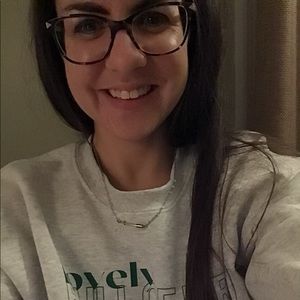 Meet your Posher, Maria